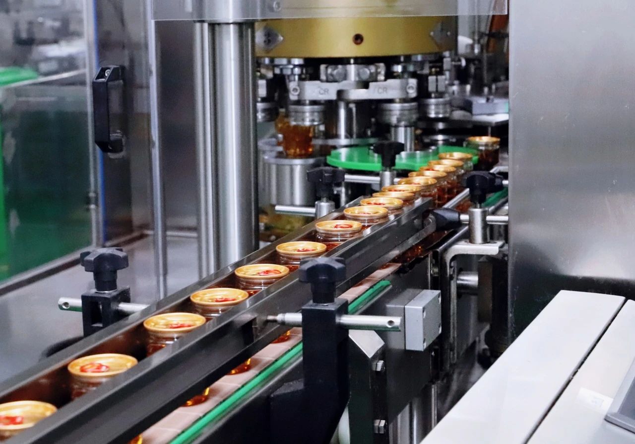 6000+展商共鉴!馨田集团携四大品牌集中亮相,引爆全国糖酒会(图11)